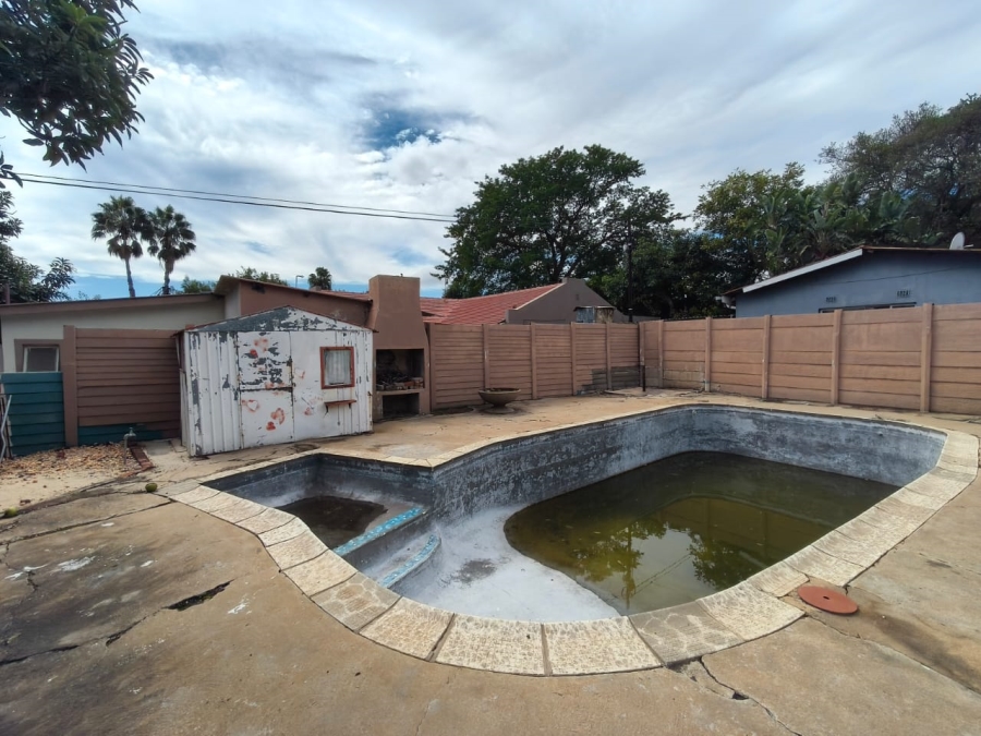 4 Bedroom Property for Sale in Protea Park North West